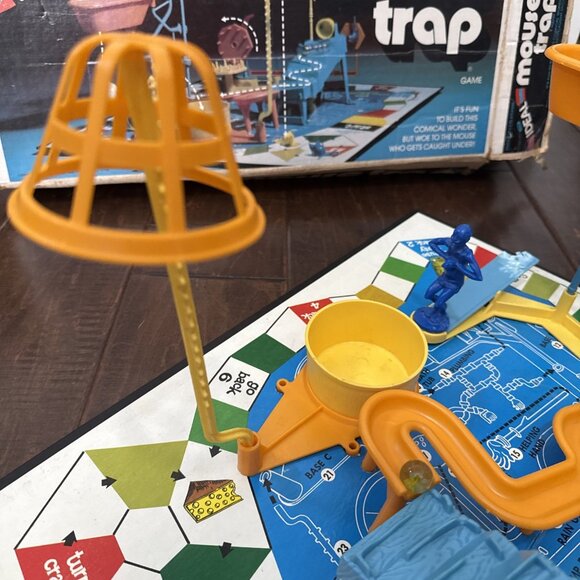 Mouse Trap Vintage Board Game 1982 by Ideal Original Box Near Complete - Picture 5 of 10